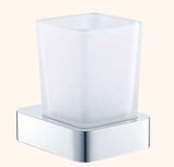 Vercelli bekerhouder chrome /melkglas – Eastbrook Vercelli bekerhouder chrome /melkglas – Eastbrook