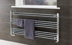 Eastbrook Wendover Straight Handdoekradiator Staal Chroom 60x120cm Eastbrook Wendover Straight Handdoekradiator Staal Chroom 60x120cm